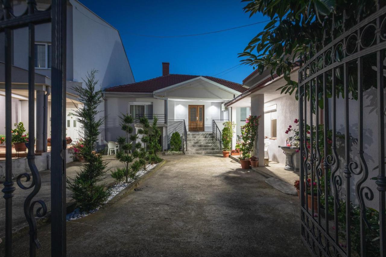Guest House - Axios Gevgelija Exterior foto